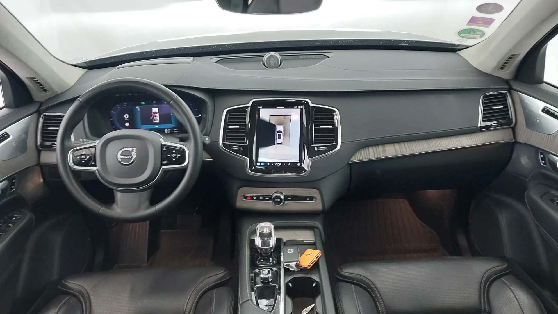 VOLVO XC90 2022