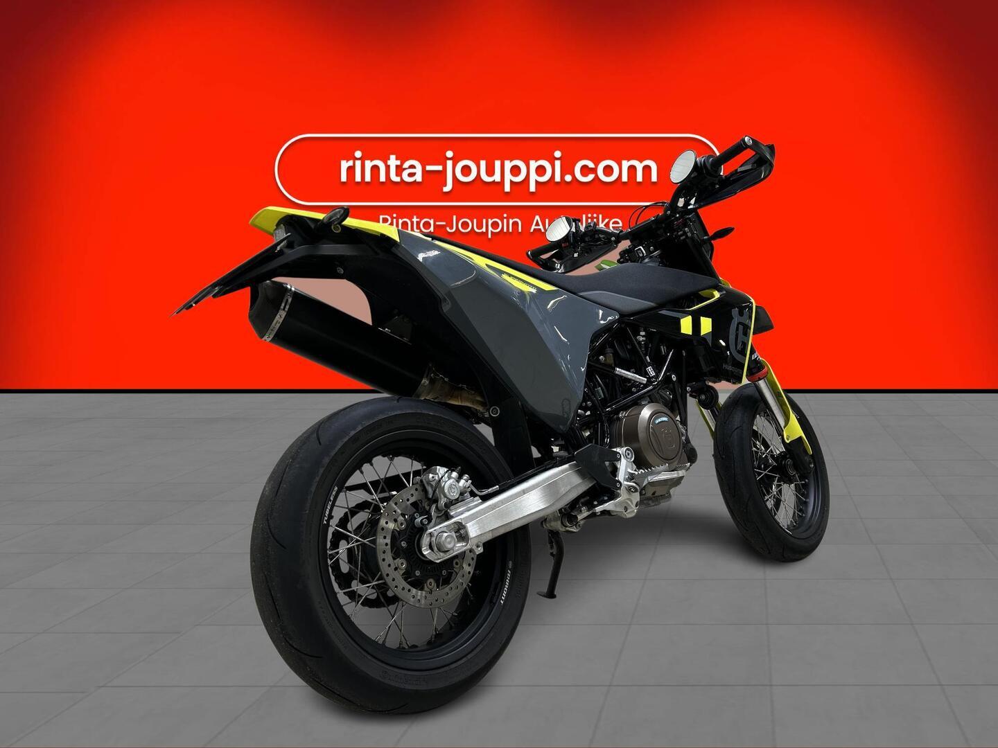 HUSQVARNA 701 2024