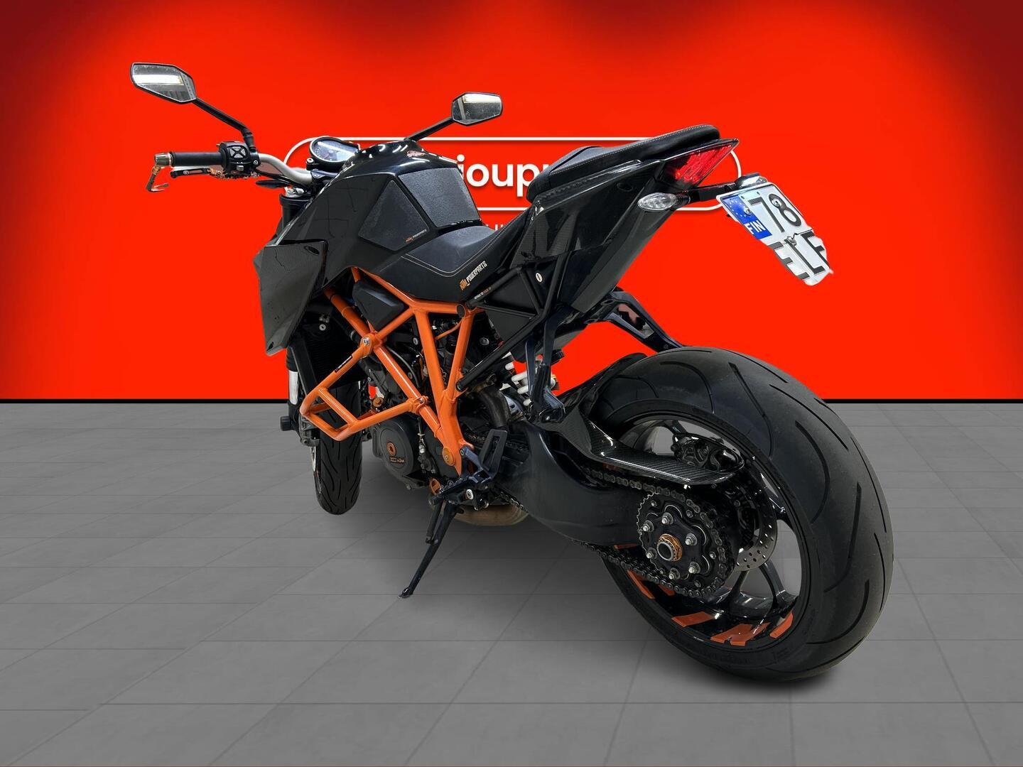 KTM 1290 2015