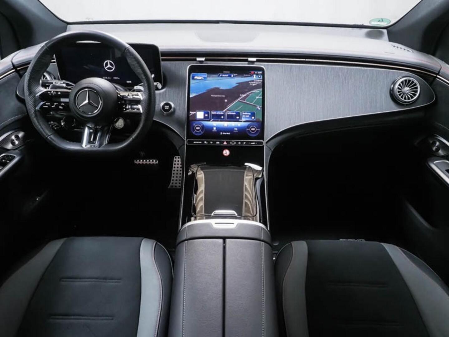 MERCEDES-BENZ EQE SUV 2024