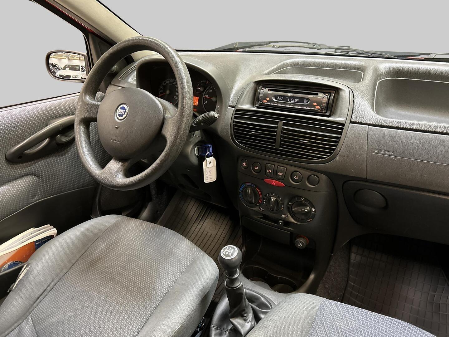 FIAT Punto 2004