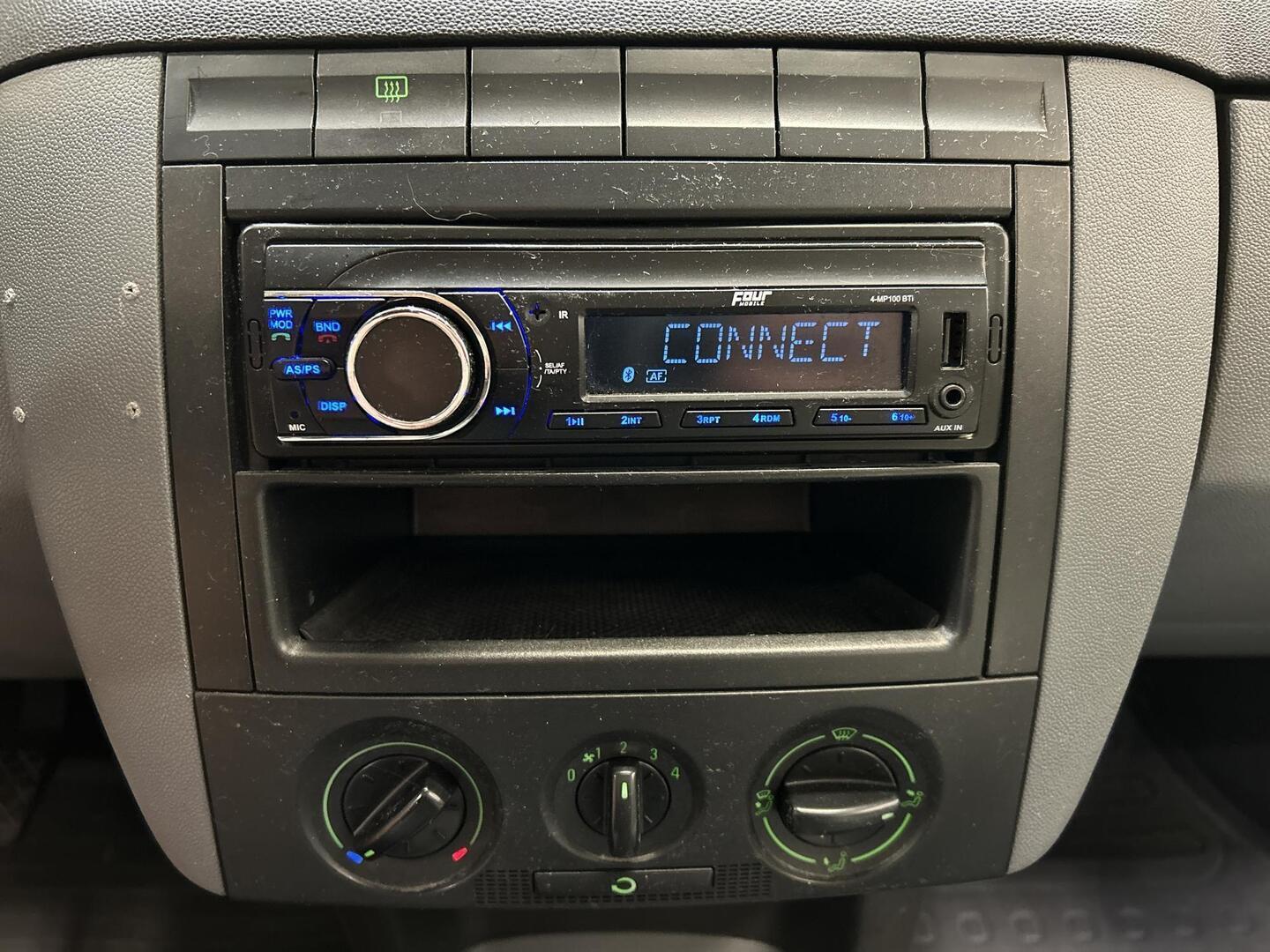 SKODA Fabia 2001
