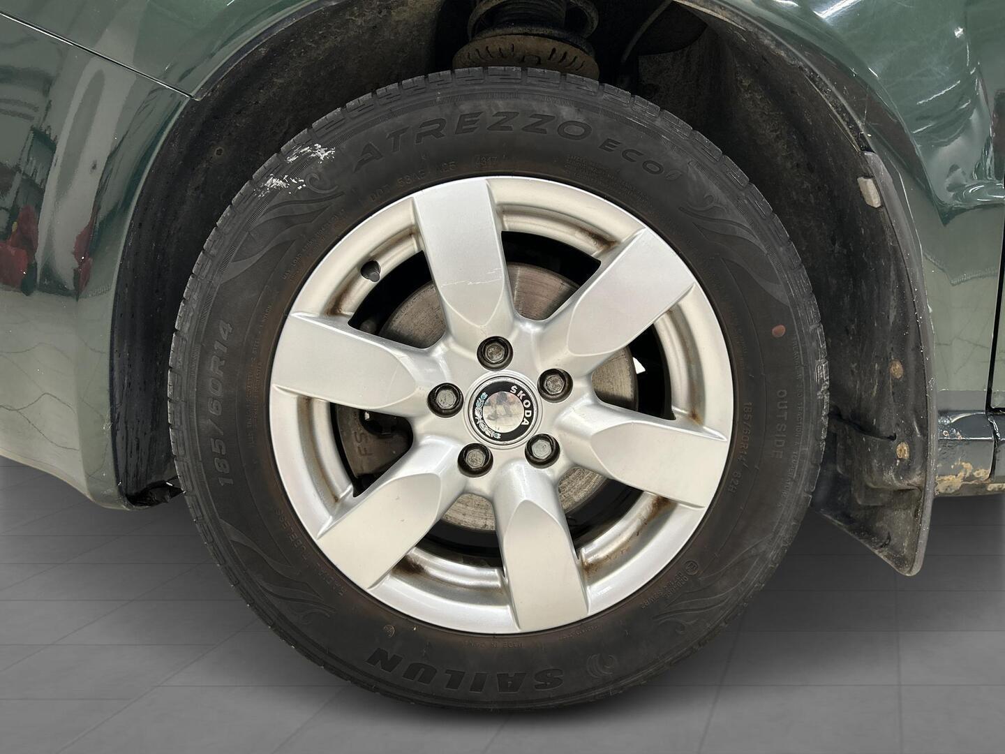 SKODA Fabia 2001