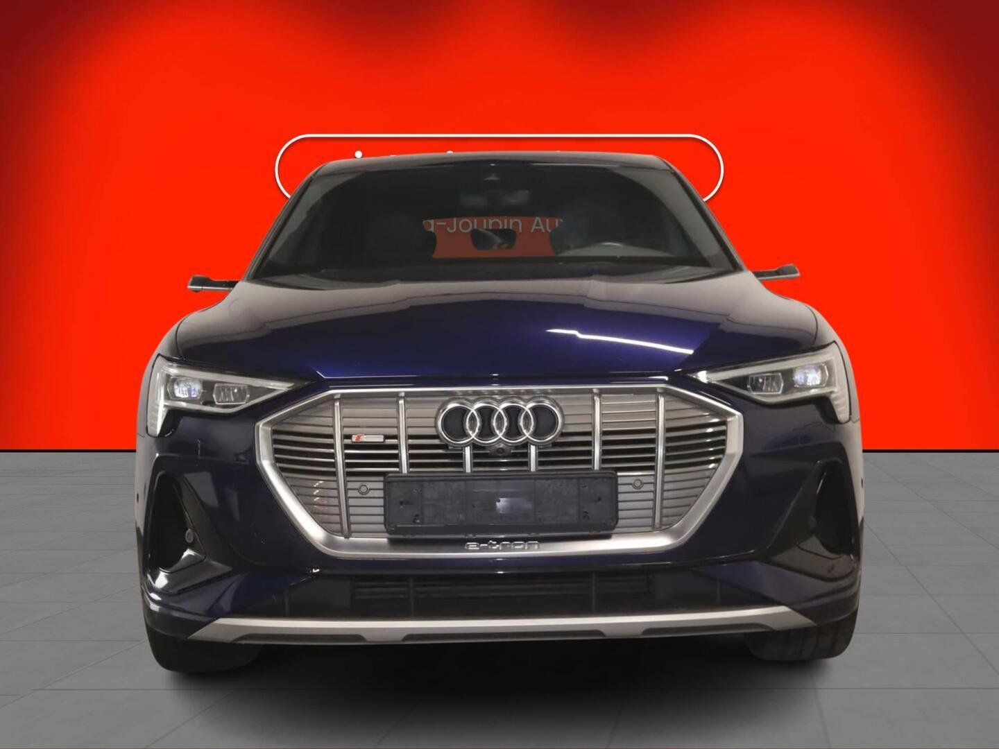 AUDI e-tron 2020