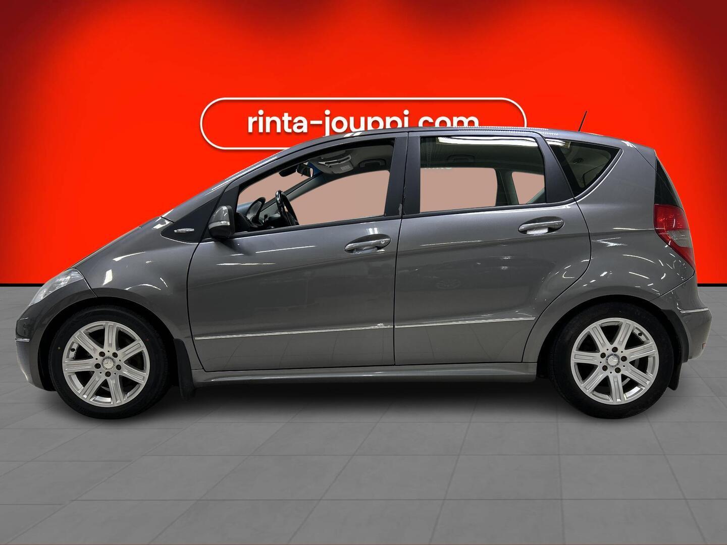 MERCEDES-BENZ A 2009