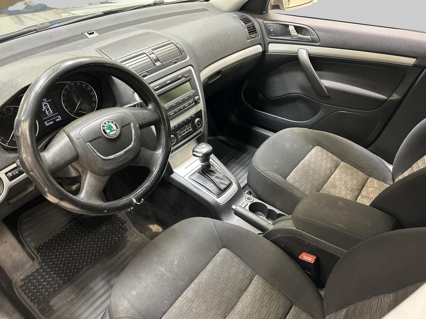 SKODA Octavia 2009