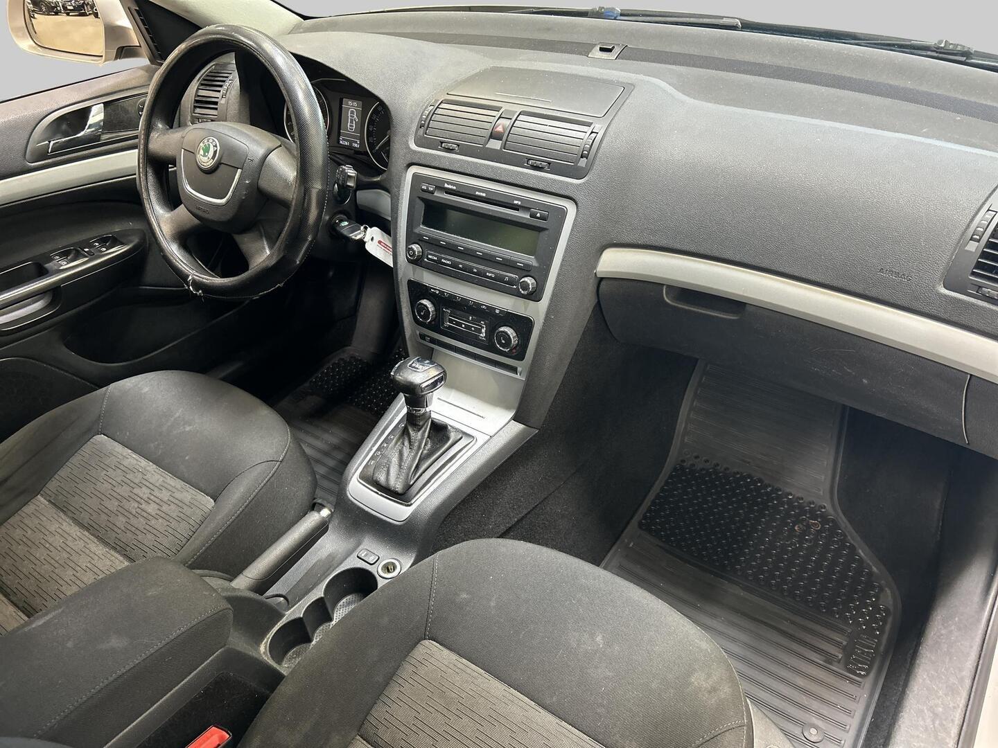 SKODA Octavia 2009