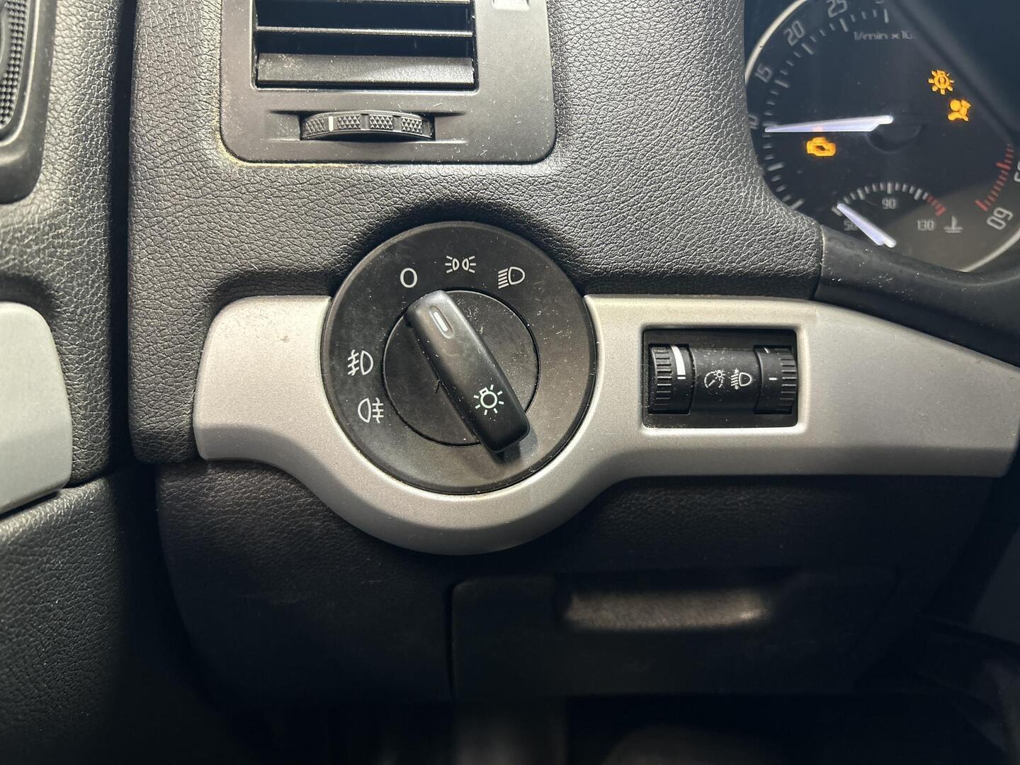 SKODA Octavia 2009