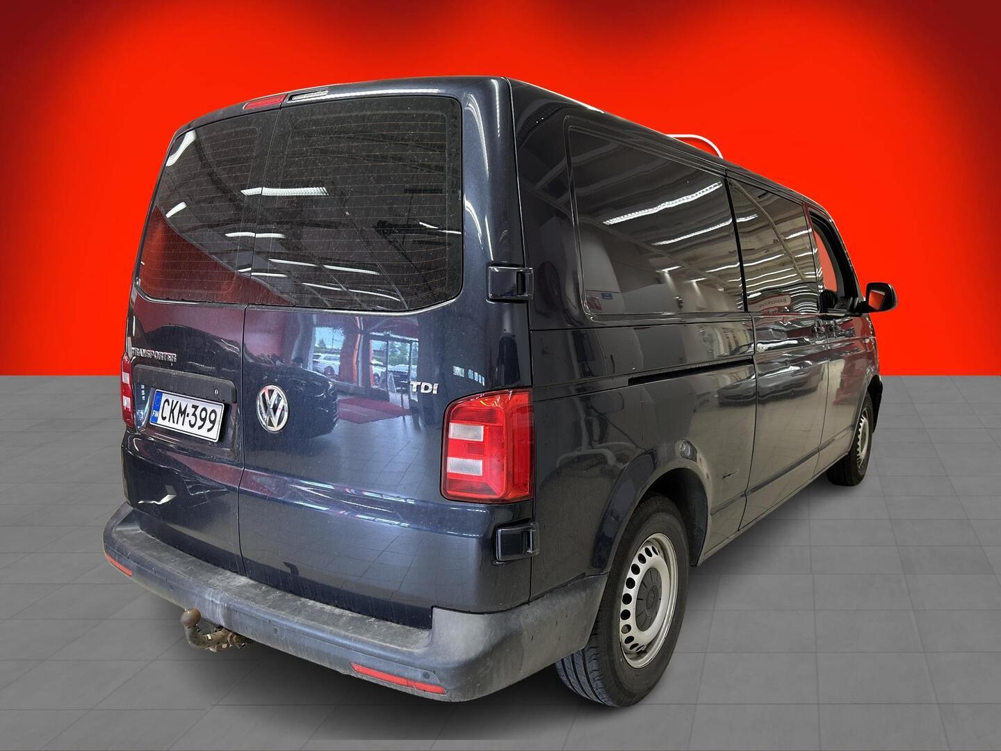 VOLKSWAGEN Transporter 2017