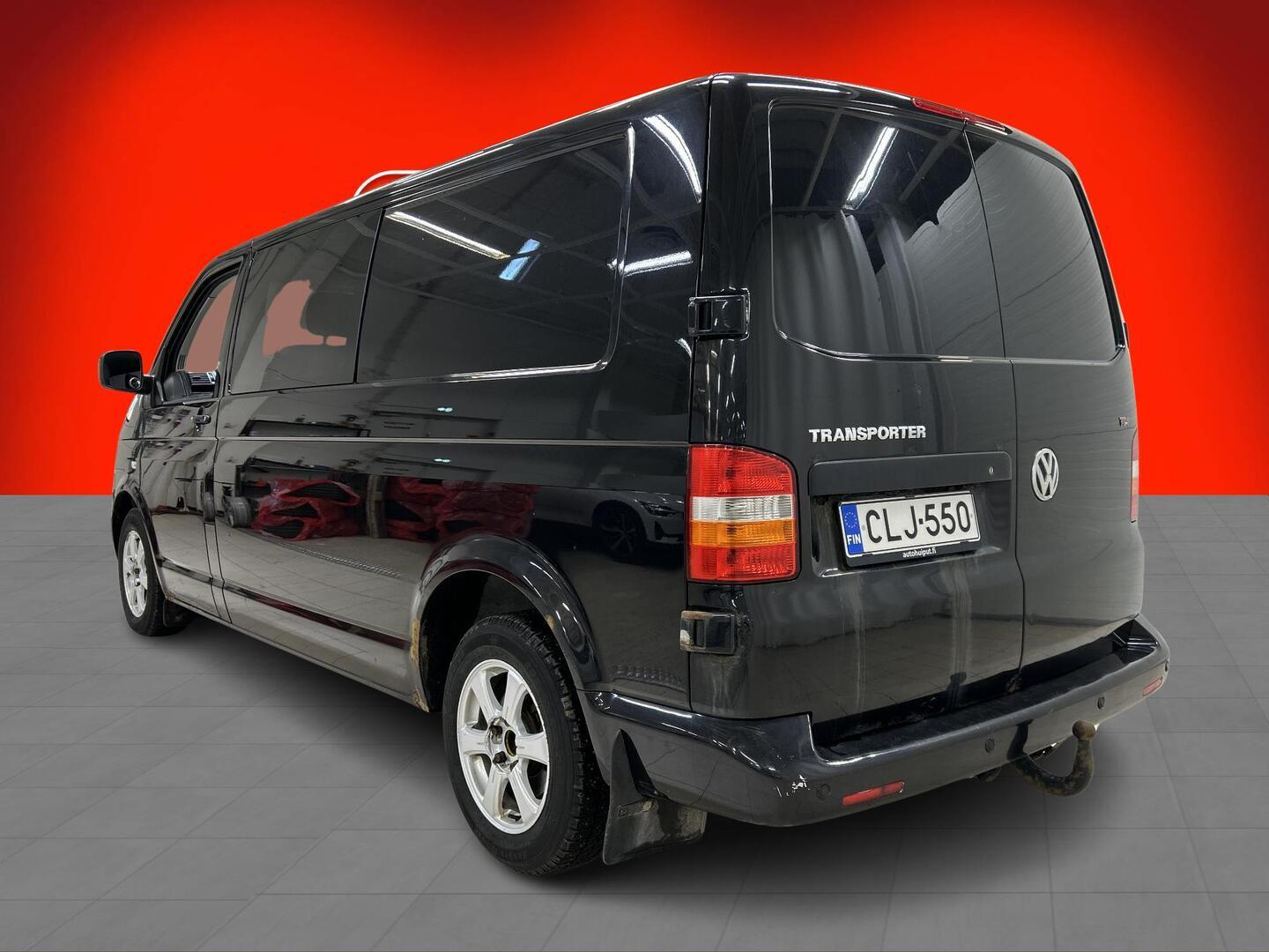 VOLKSWAGEN Transporter 2009