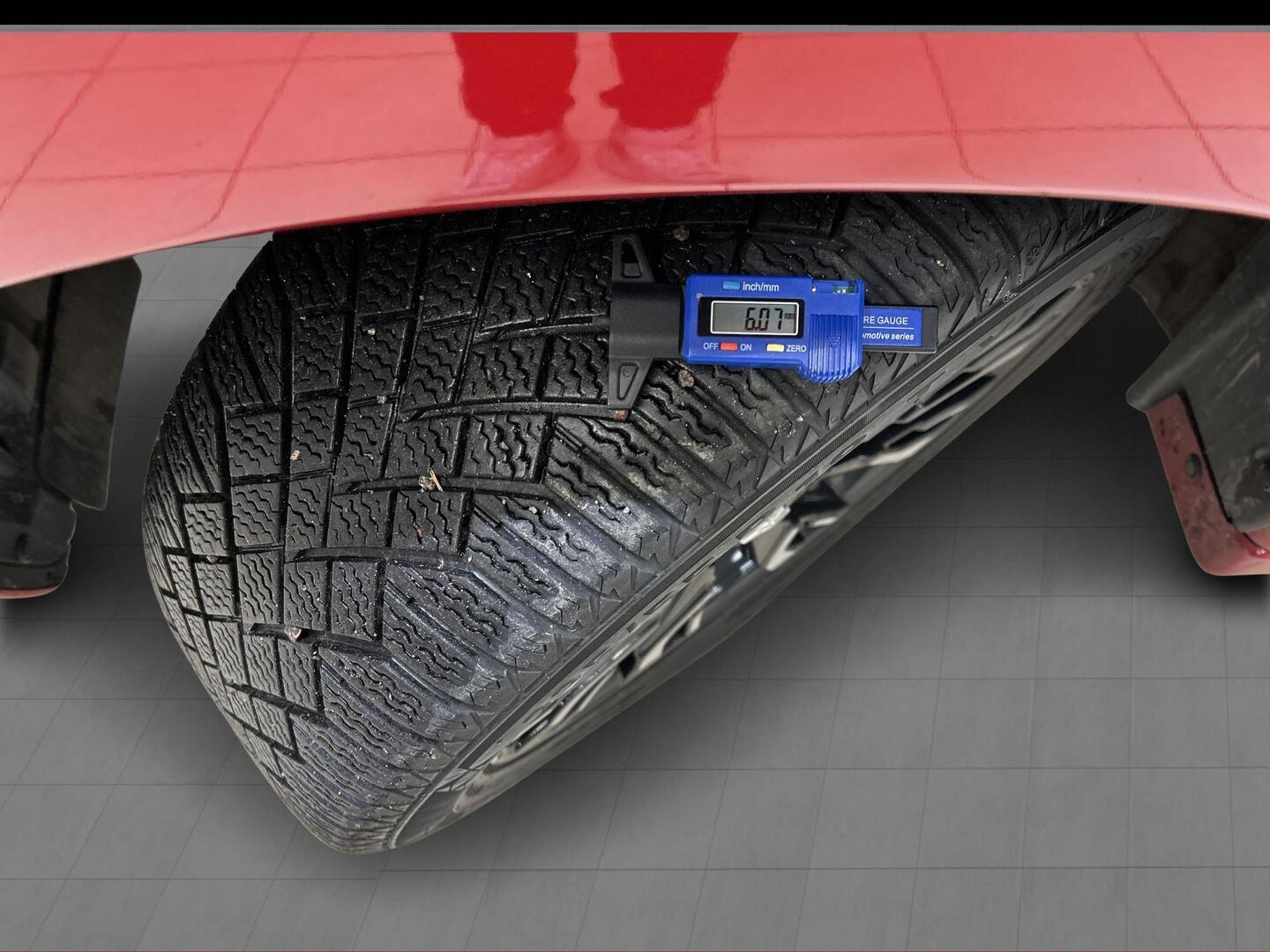 MITSUBISHI Outlander PHEV 2019