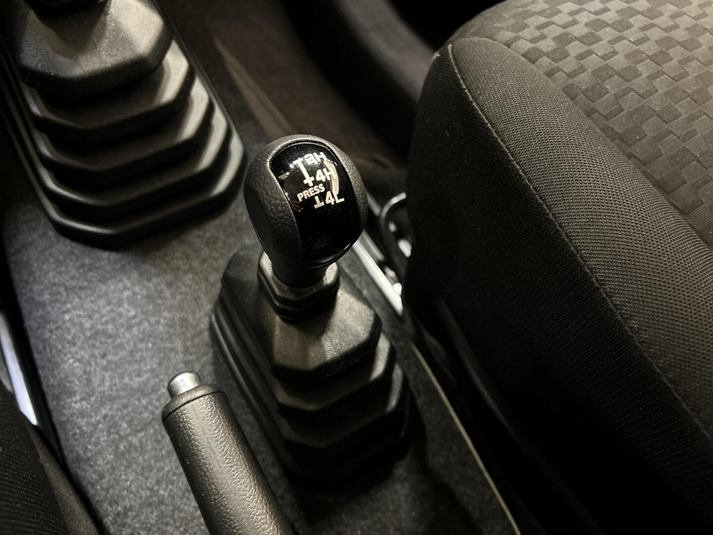 SUZUKI Jimny 2021