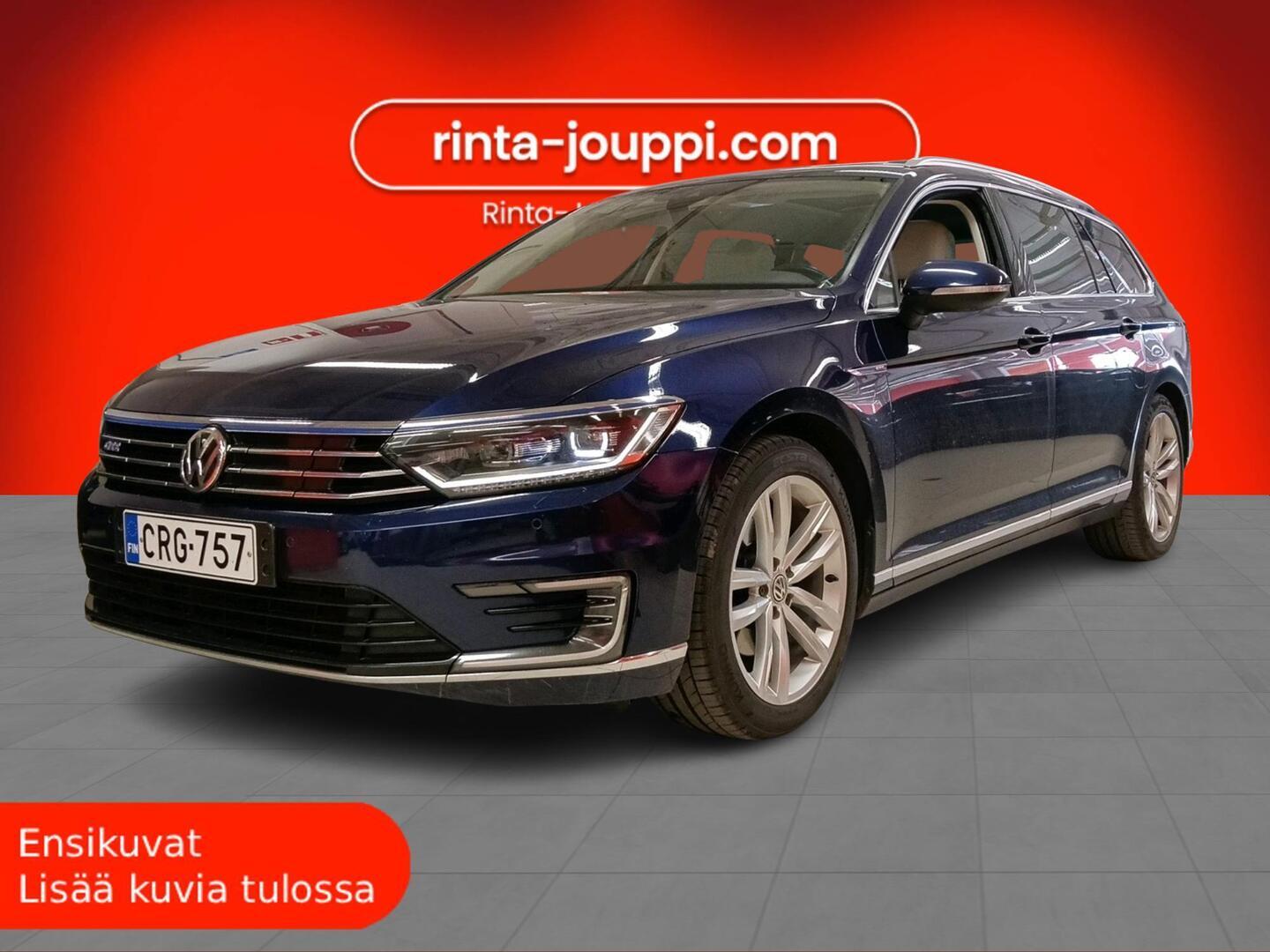 VOLKSWAGEN Passat 2018