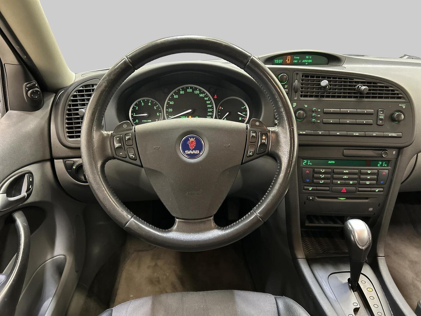 SAAB 9-3 2006