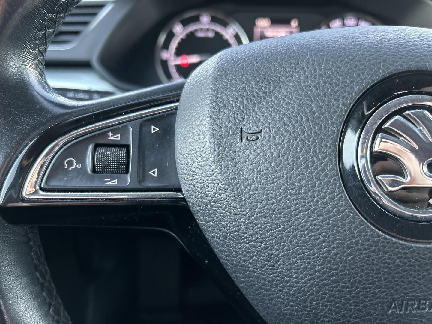 SKODA Superb 2017