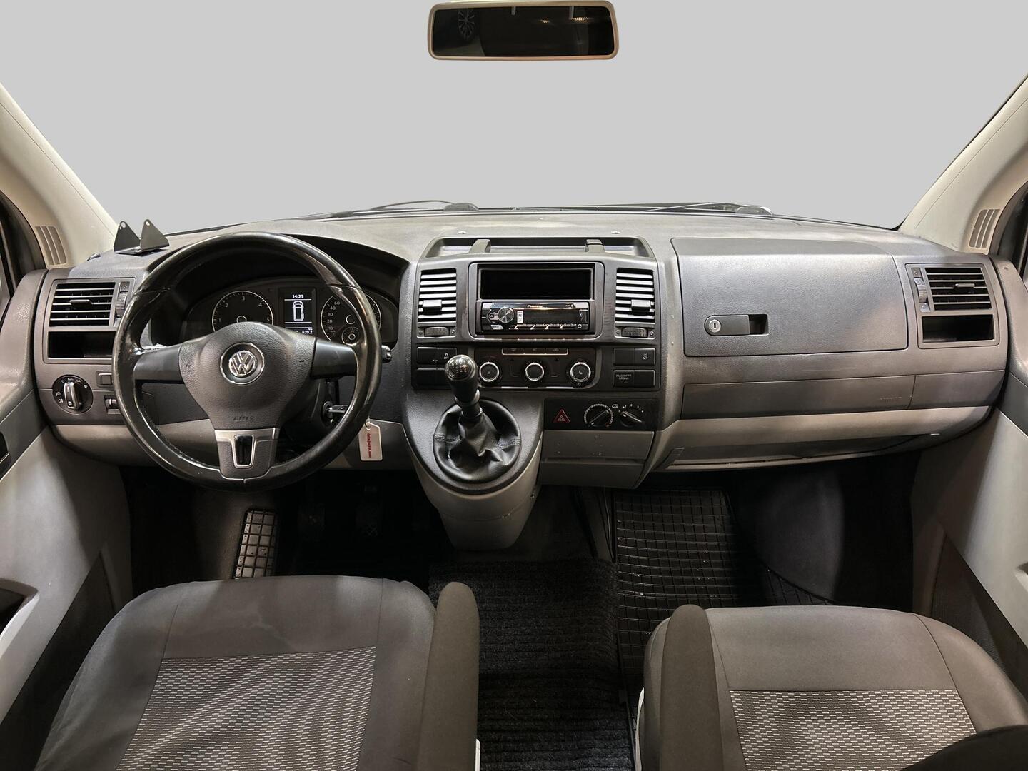 VOLKSWAGEN Transporter 2010