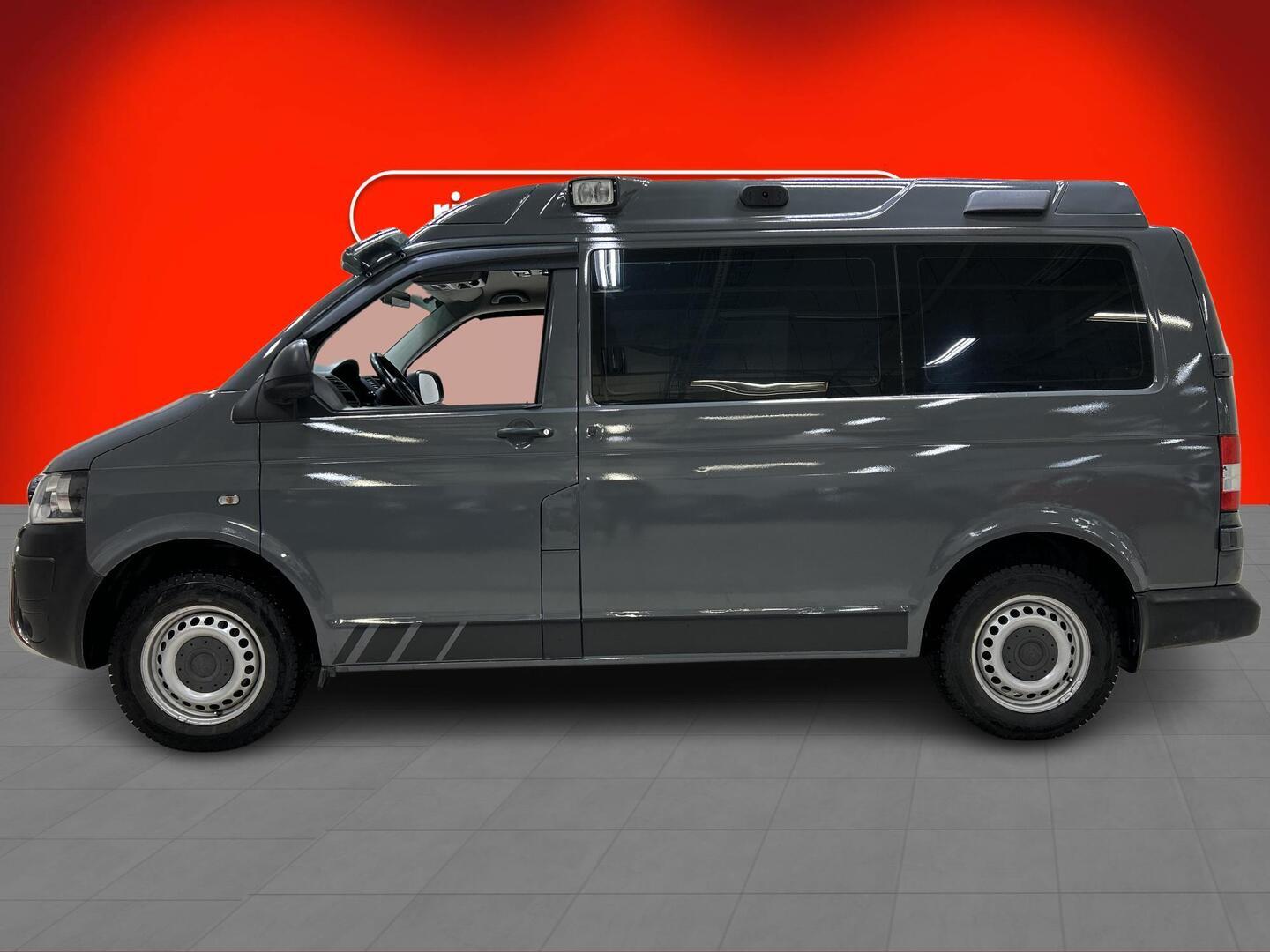 VOLKSWAGEN Transporter 2010