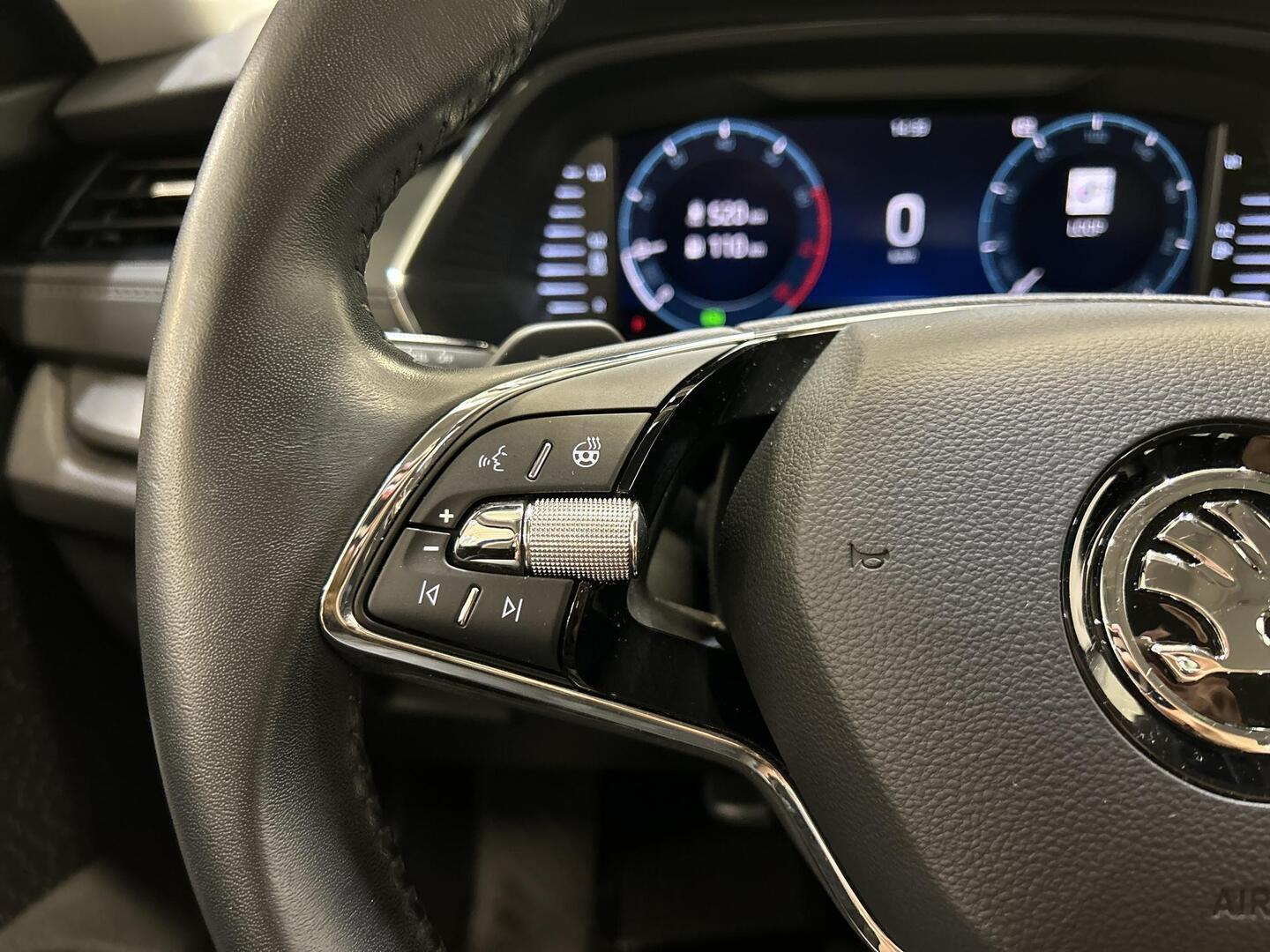 SKODA Octavia 2023