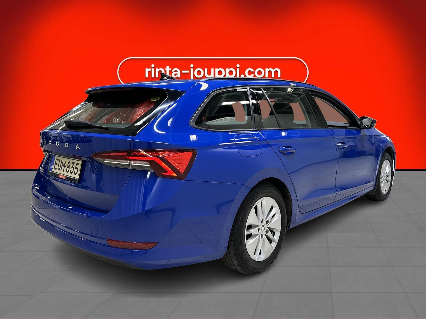 SKODA Octavia 2023