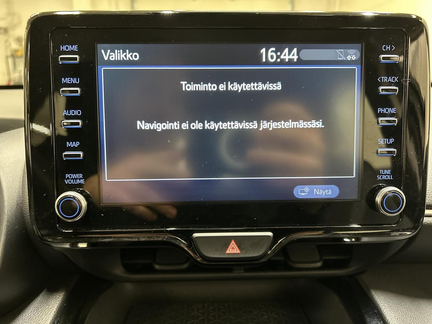 TOYOTA YARIS CROSS 2024