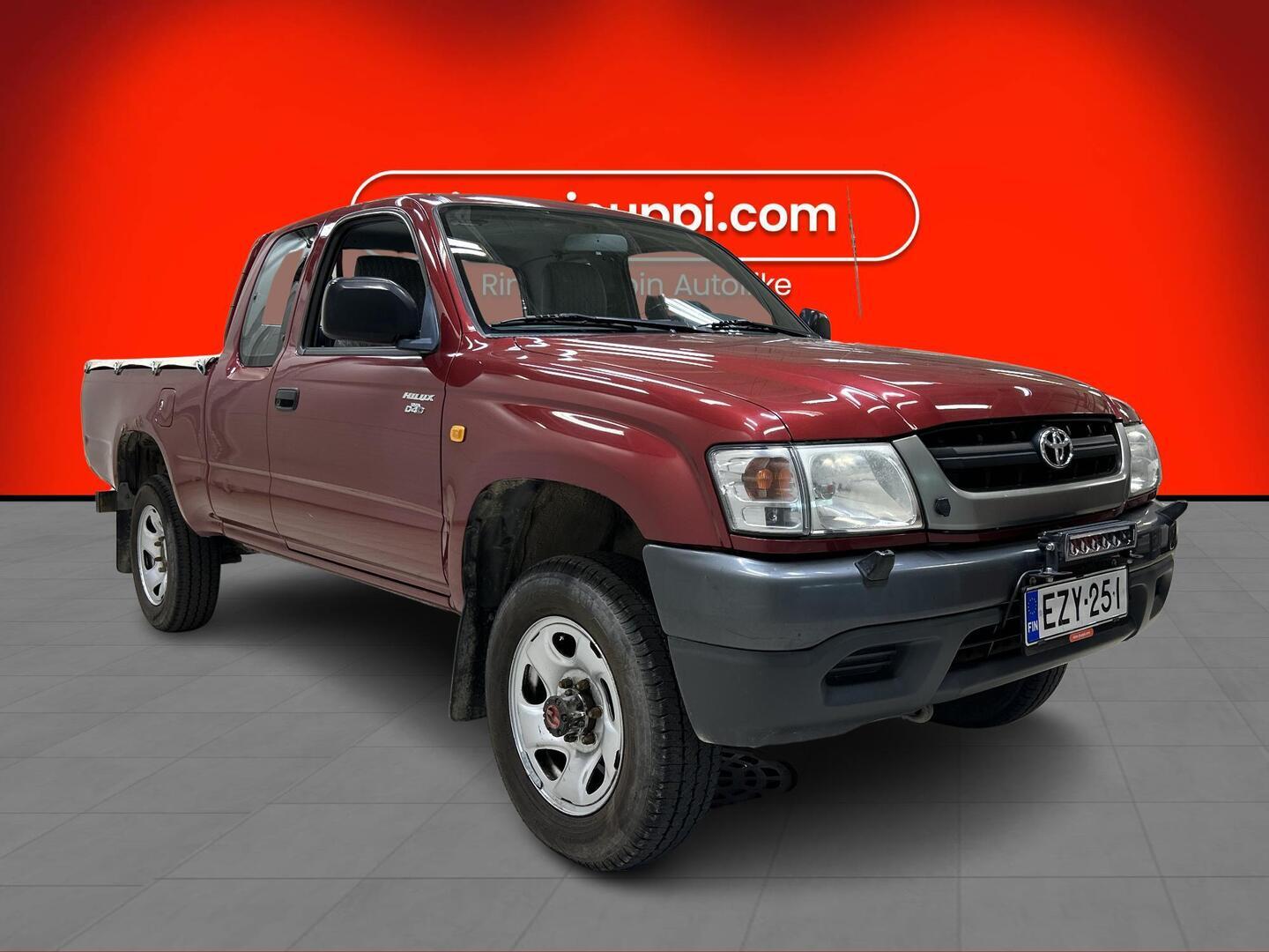 TOYOTA Hilux 2004