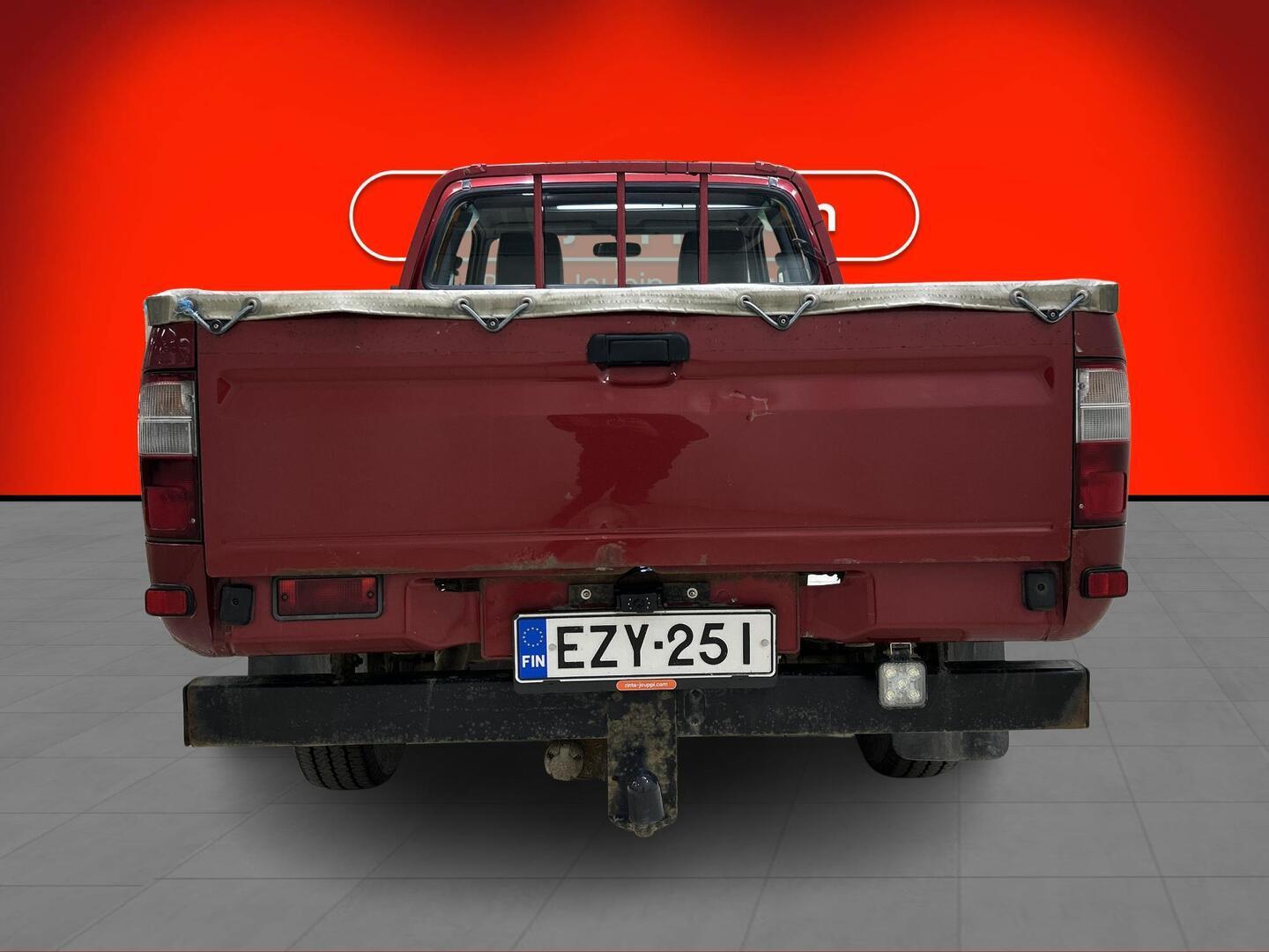 TOYOTA Hilux 2004