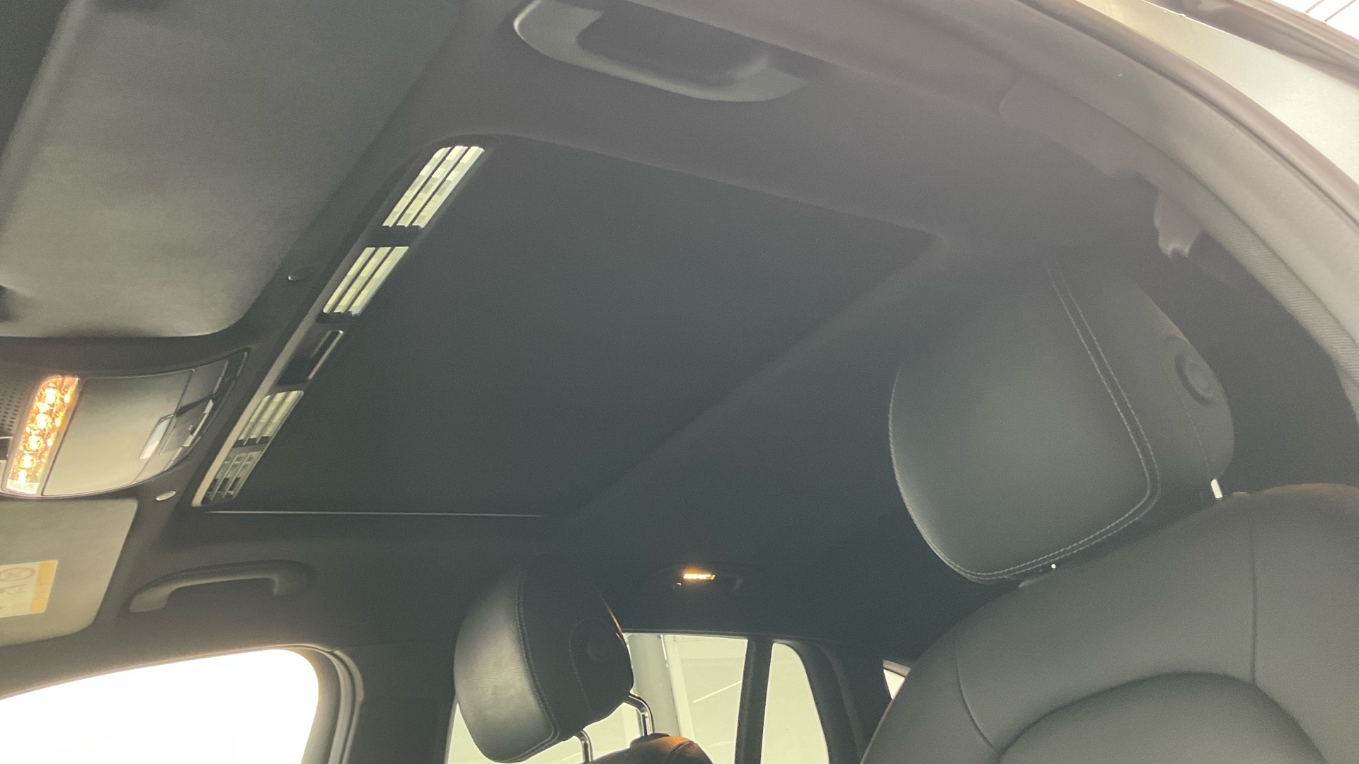 MERCEDES-BENZ EQC 2022