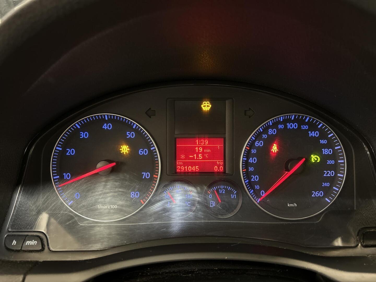 VOLKSWAGEN Jetta 2005