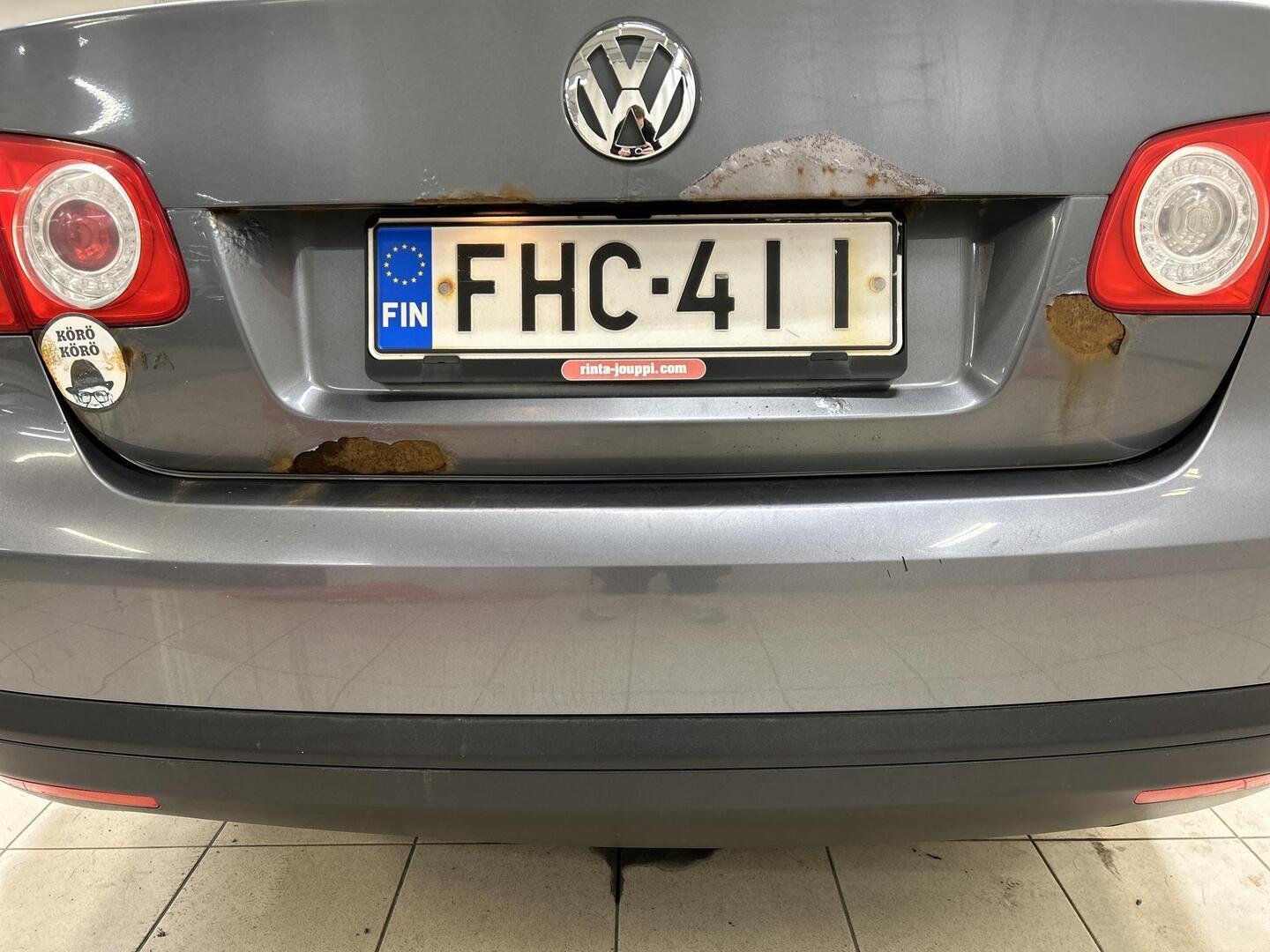 VOLKSWAGEN Jetta 2005