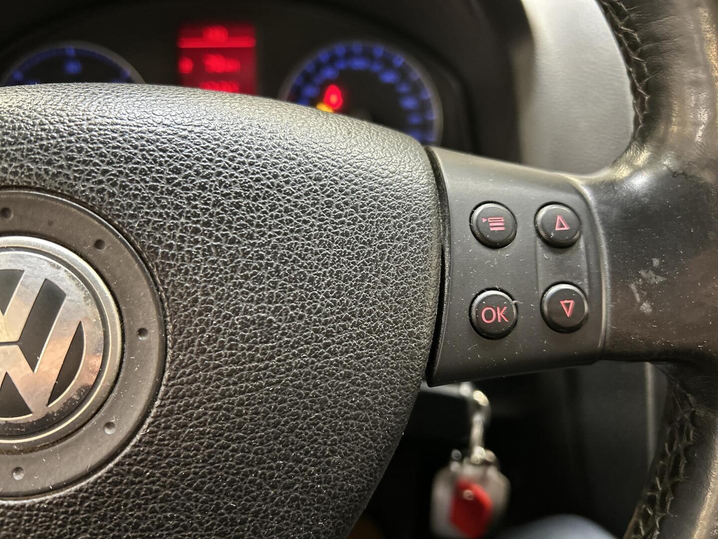 VOLKSWAGEN Jetta 2008