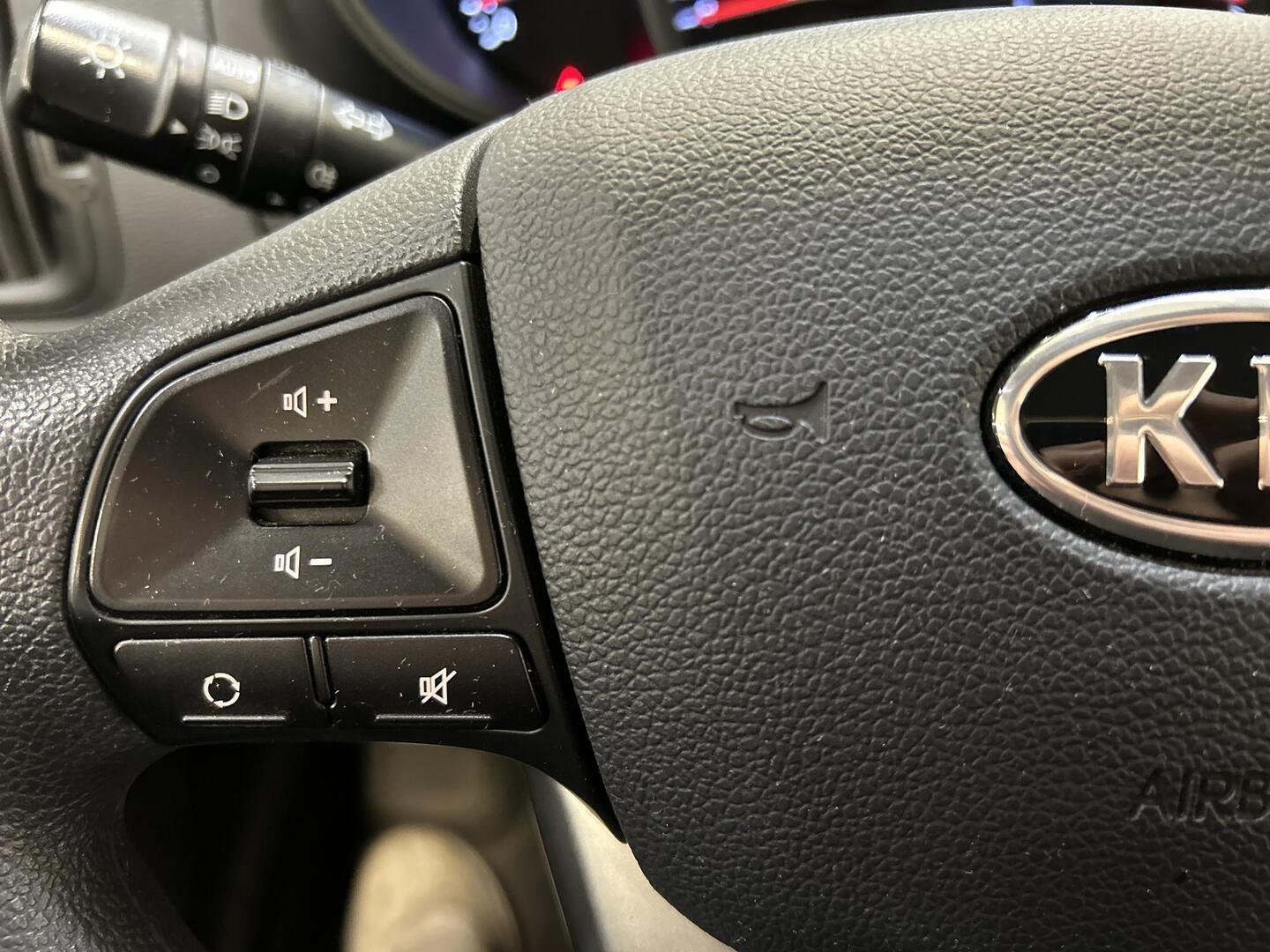 KIA Rio 2012