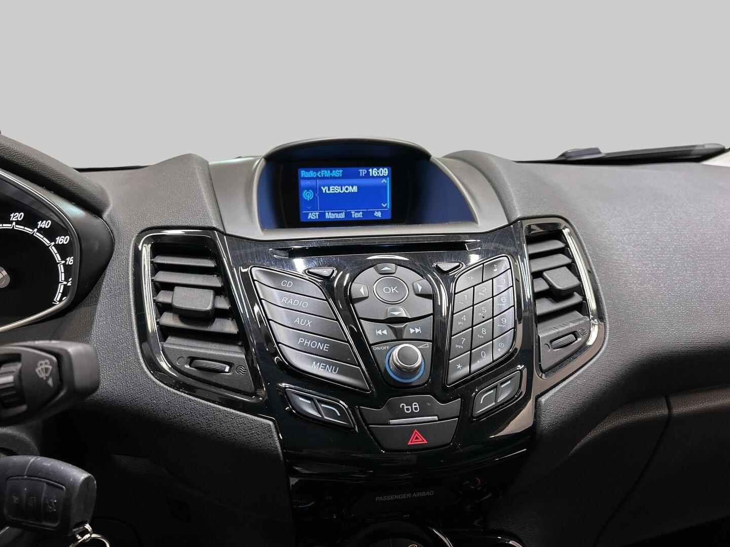 FORD Fiesta 2016
