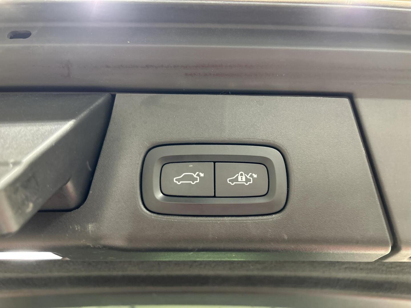 VOLVO V90 2017