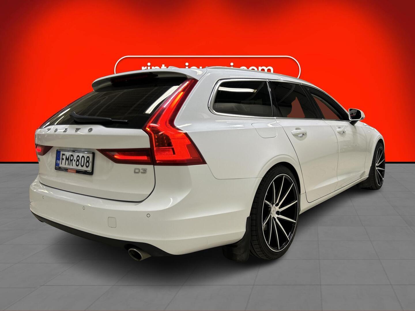 VOLVO V90 2017