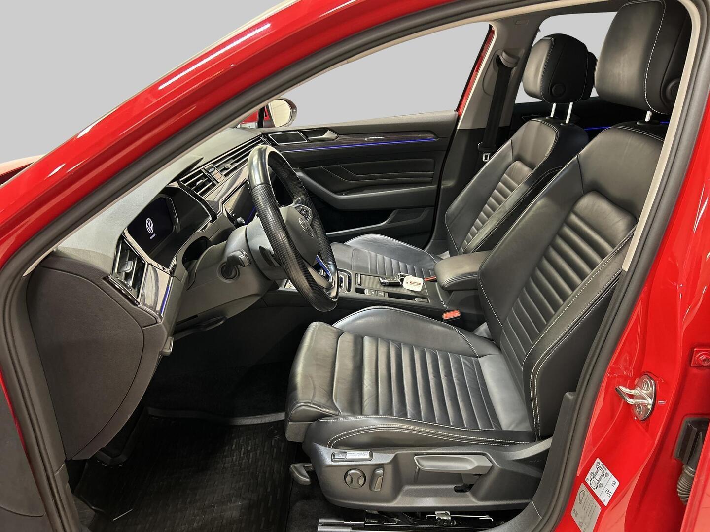VOLKSWAGEN Passat 2021