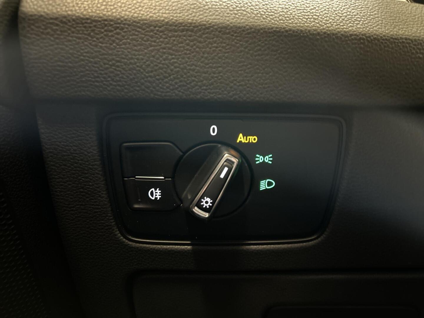 VOLKSWAGEN Passat 2021