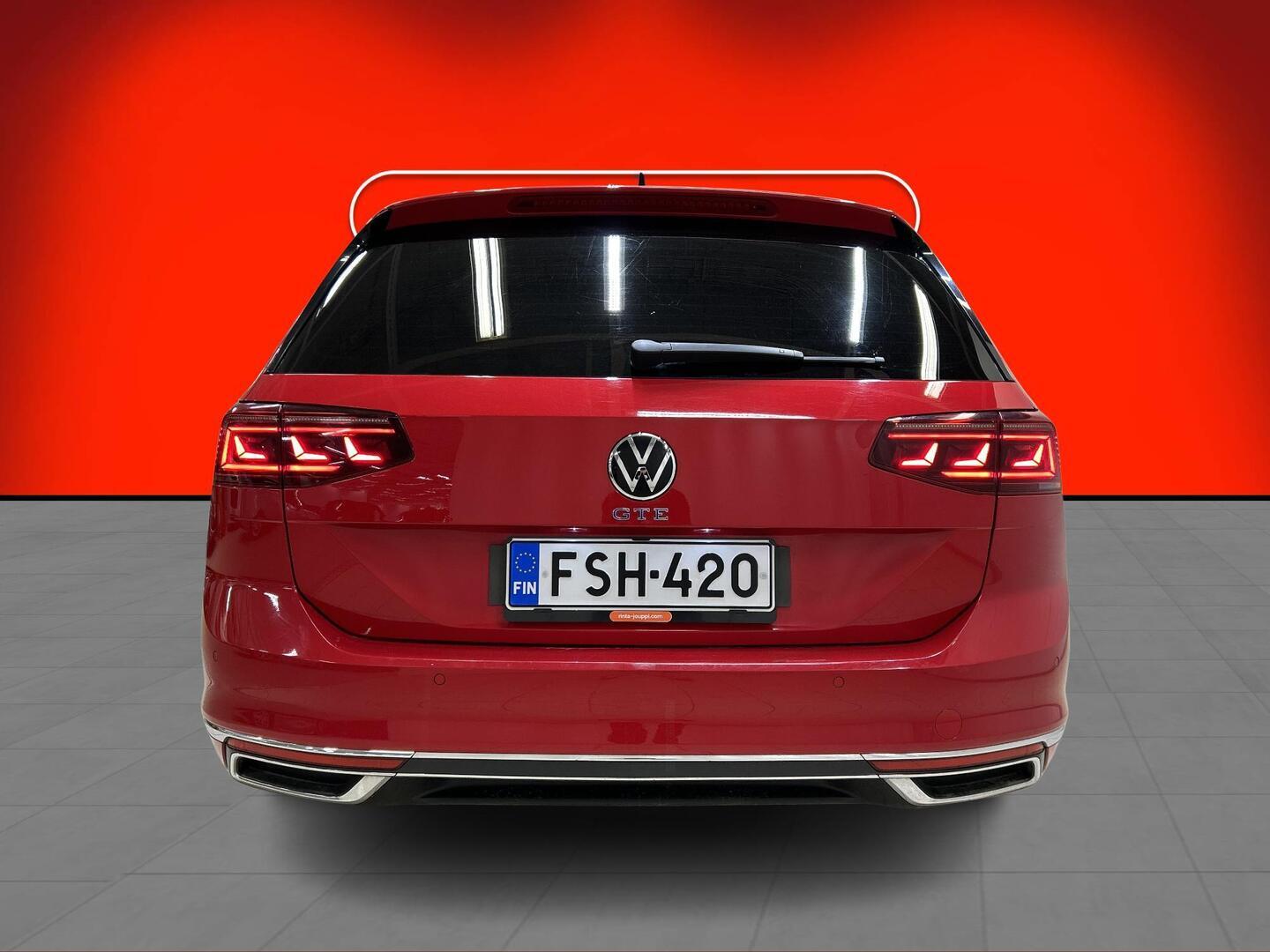 VOLKSWAGEN Passat 2021