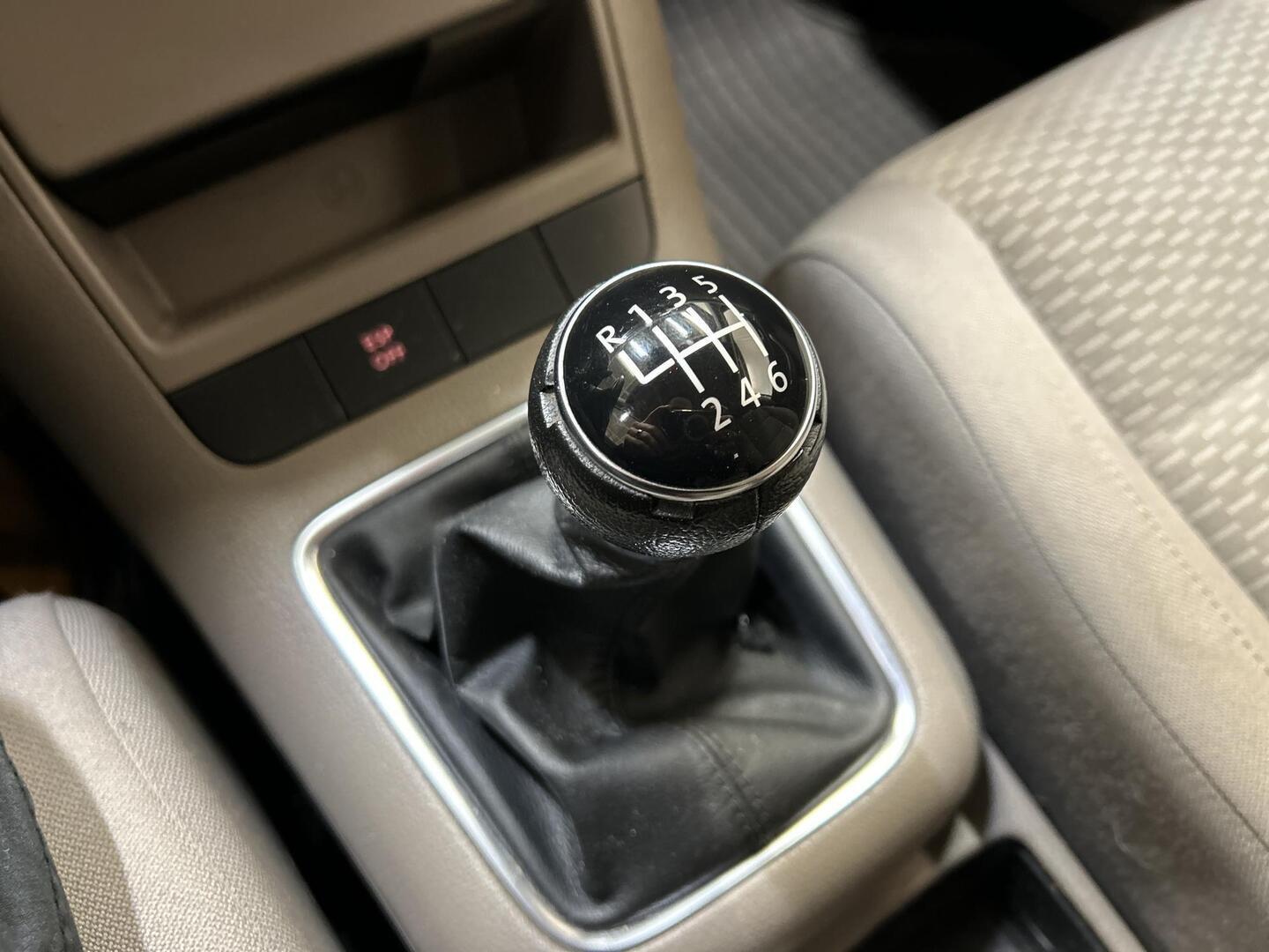 VOLKSWAGEN Golf Plus 2010