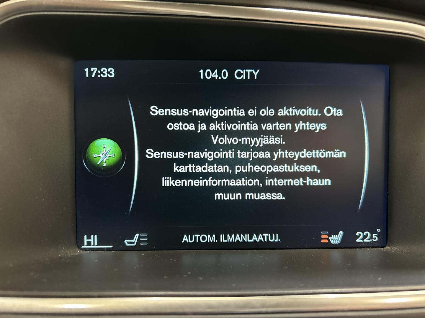 VOLVO V40 Cross Country 2015