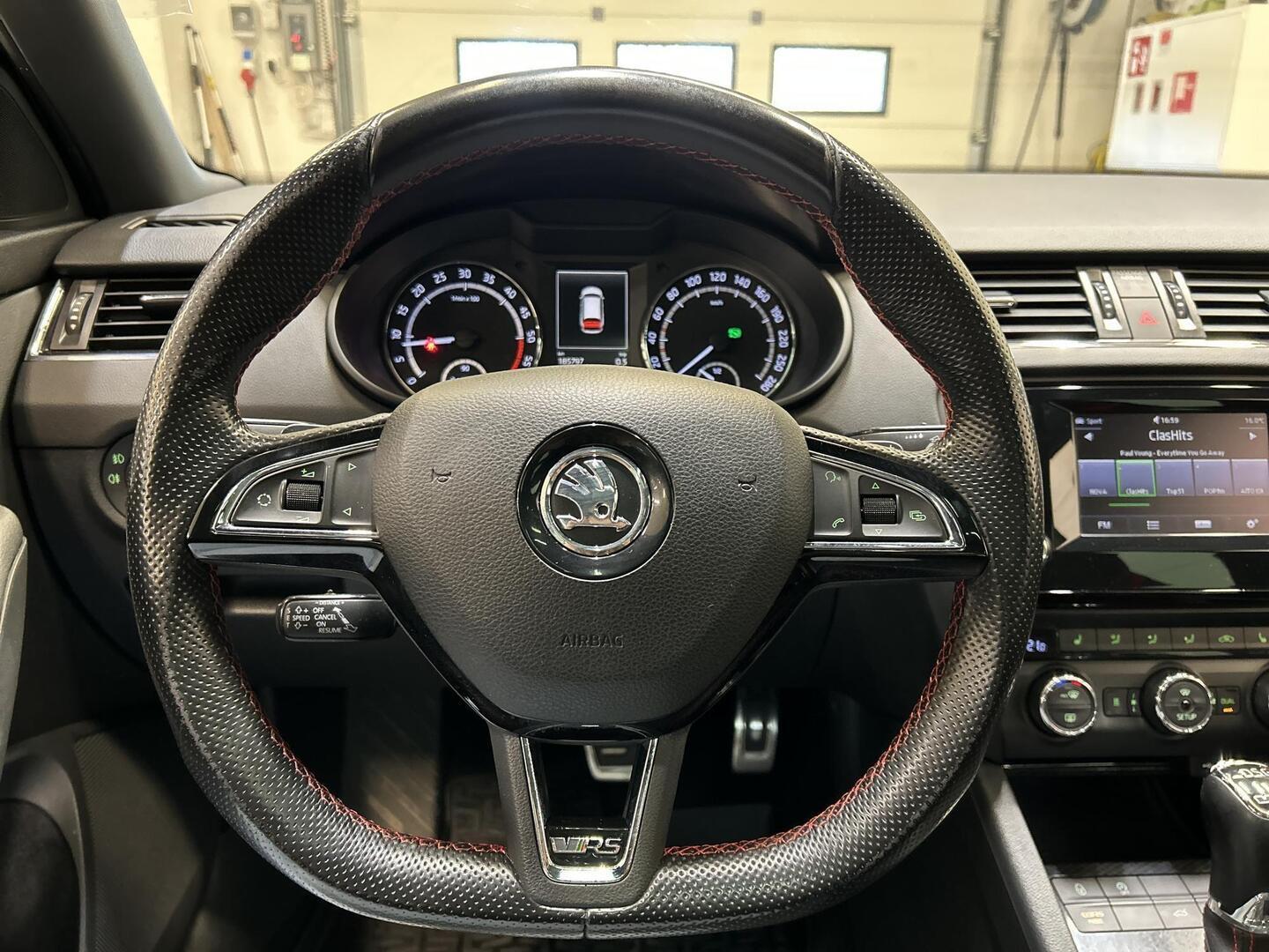 SKODA Octavia 2015