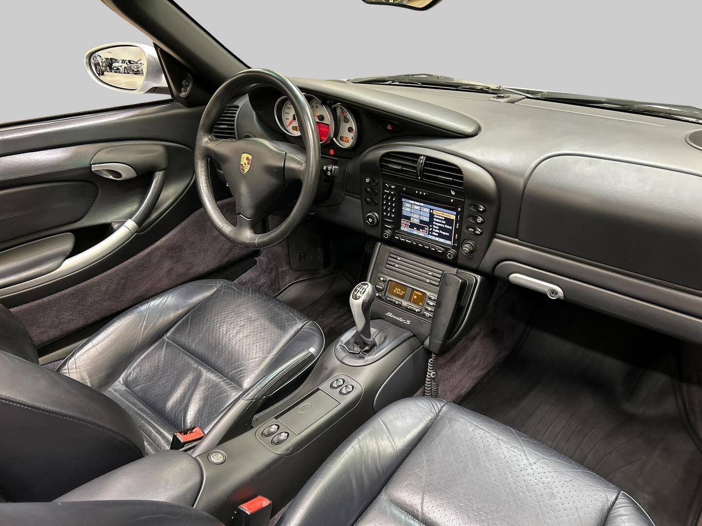 PORSCHE Boxster 2003