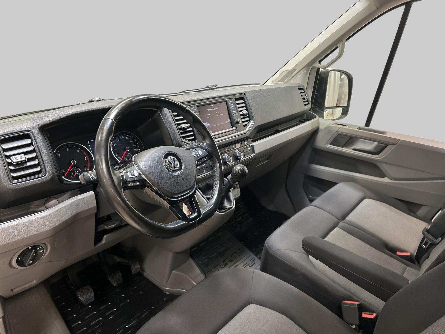 VOLKSWAGEN Crafter 2018