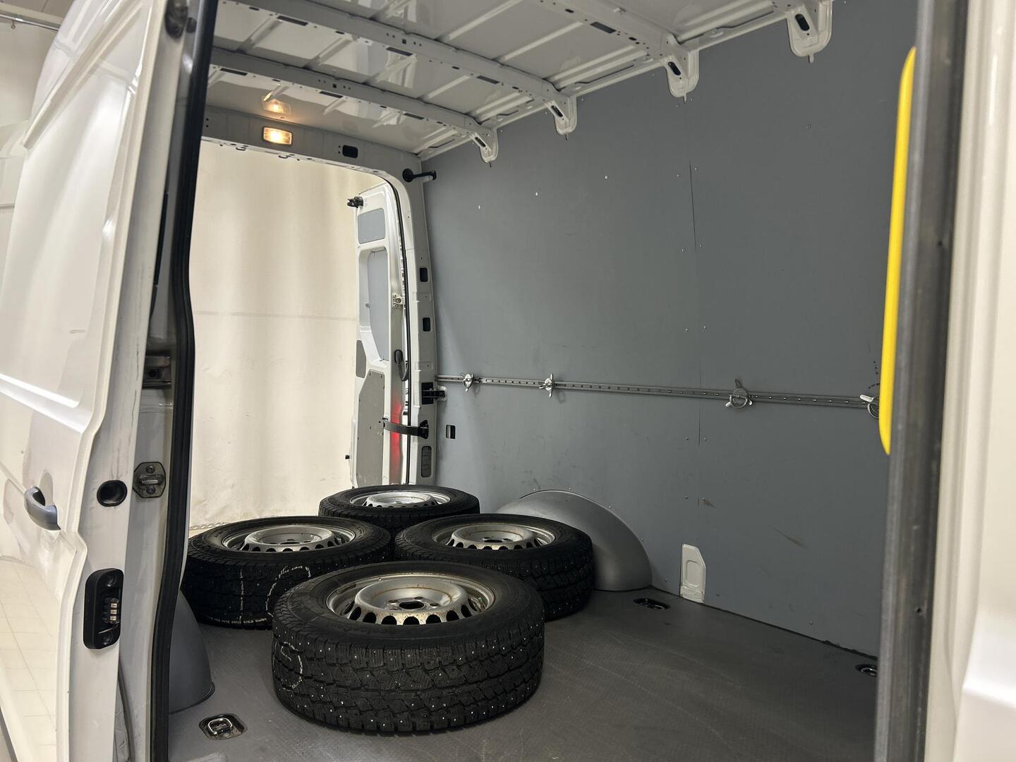 VOLKSWAGEN Crafter 2018