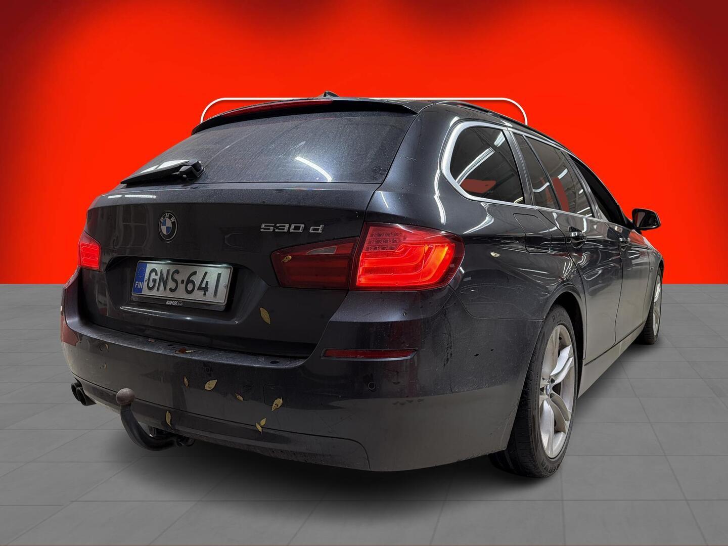 BMW 530 2011