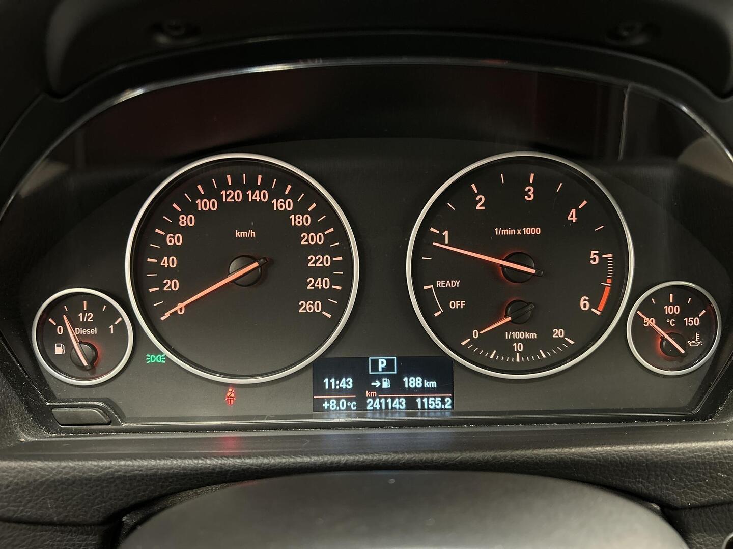 BMW 320 Gran Turismo 2016