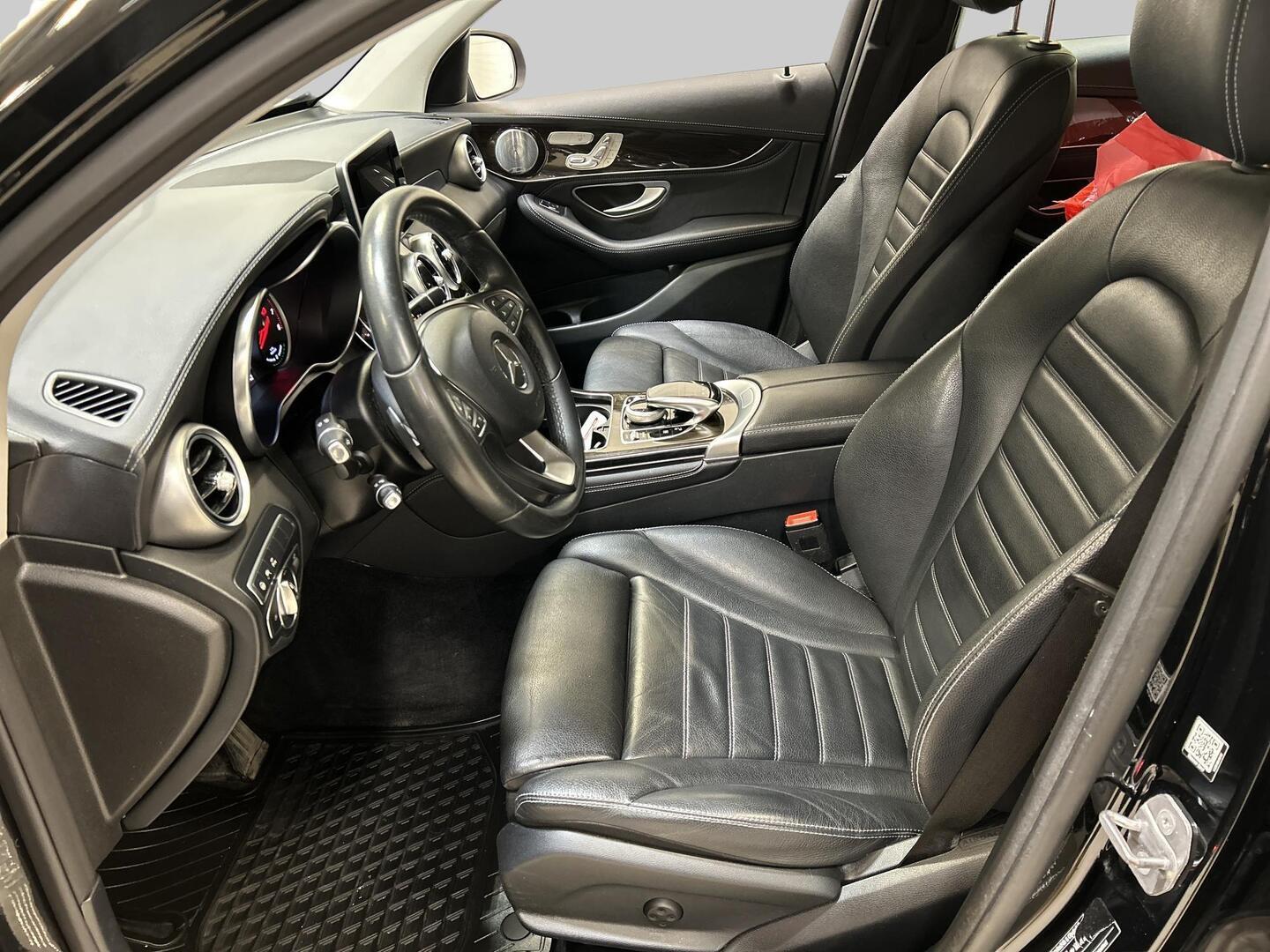 MERCEDES-BENZ GLC 2017