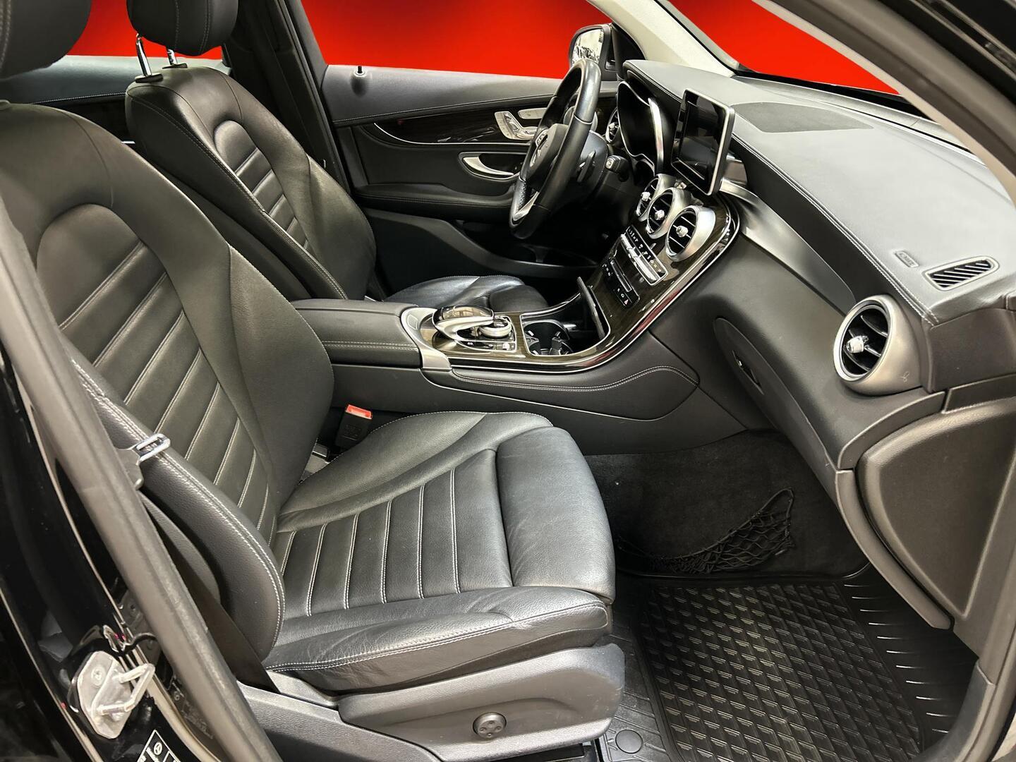 MERCEDES-BENZ GLC 2017