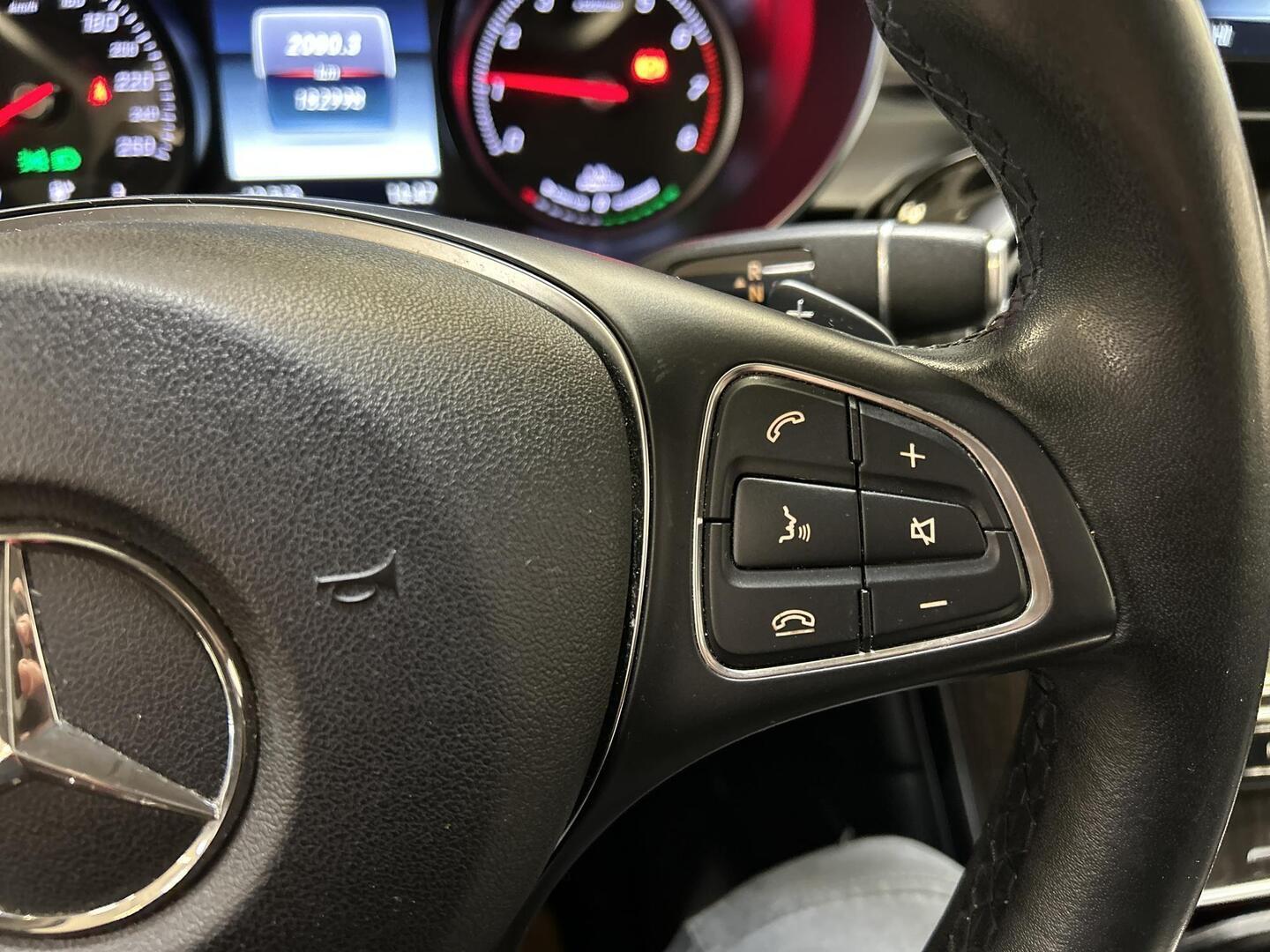 MERCEDES-BENZ GLC 2017