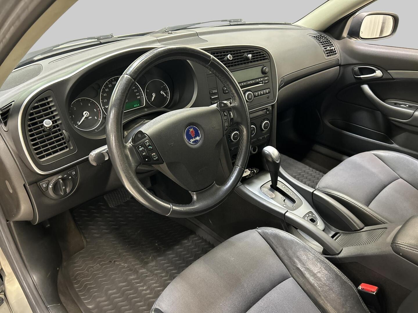 SAAB 9-3 2008
