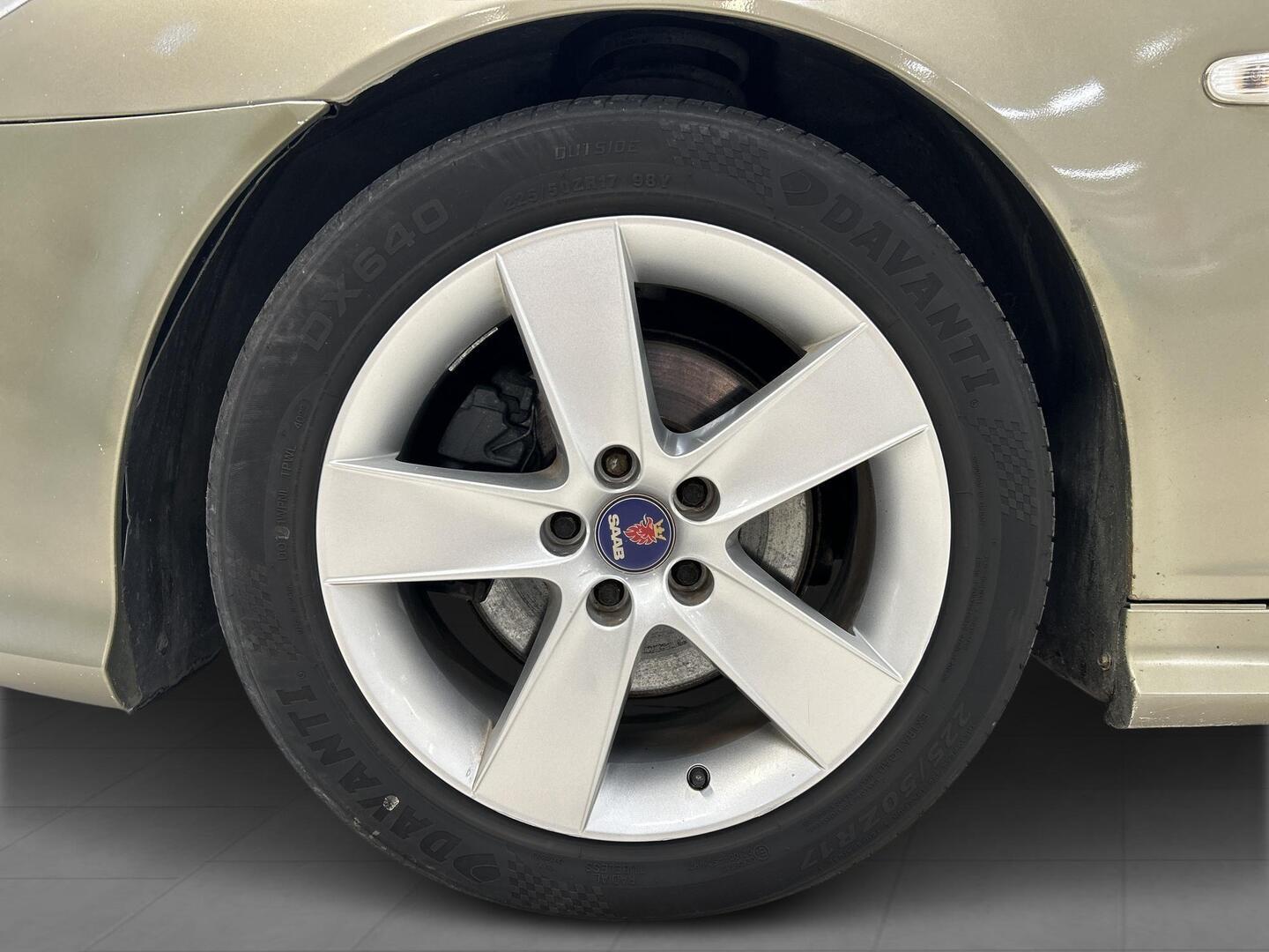 SAAB 9-3 2008